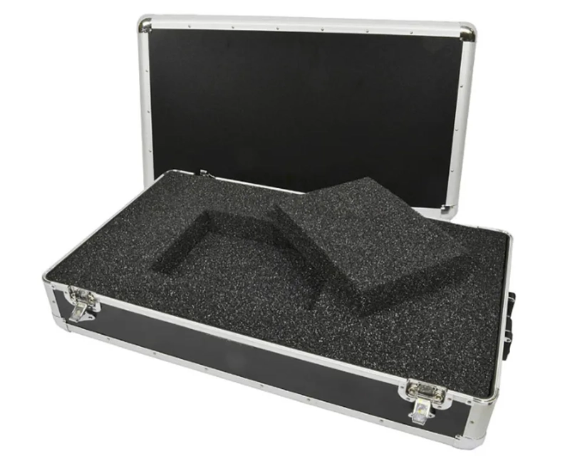 Cobra Universal Foam Case 821 x 481 x 194mm