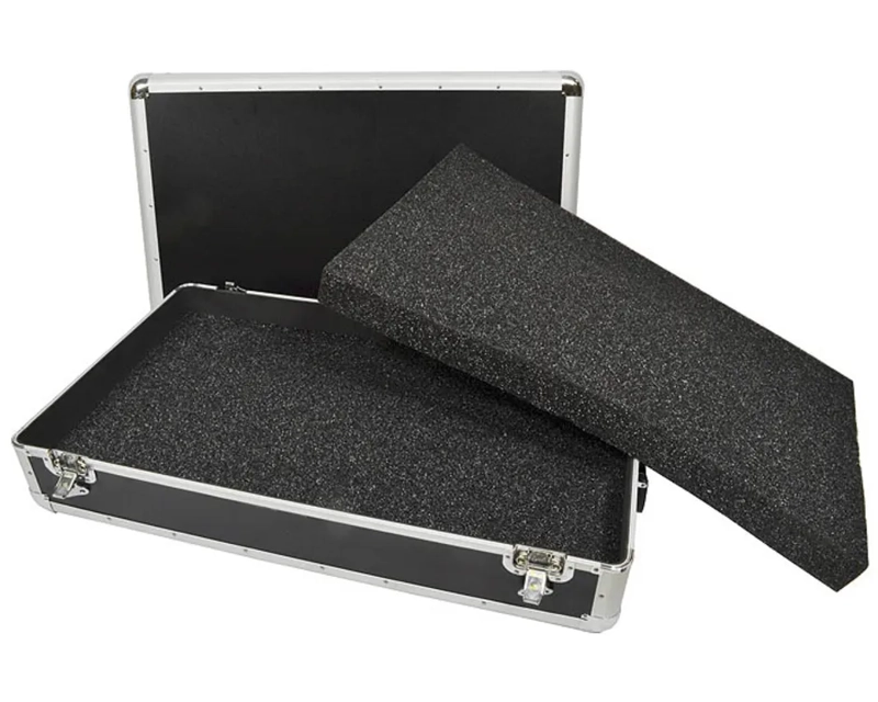 Cobra Universal Foam Case 821 x 481 x 194mm